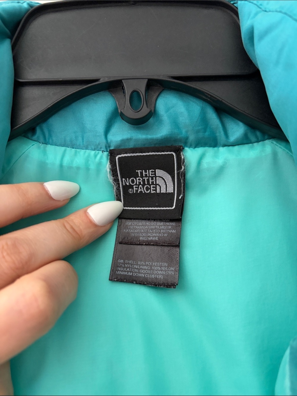 The North Face Women's Teal 550 Puffer Jacket - Picture 3 of 16